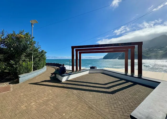 Sea Breeze Boutique House